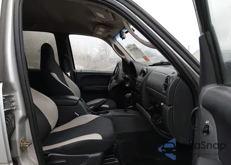 2003 Jeep Liberty Sport z USA, uszkodzony, nr VIN 1J4GL48K23W664217